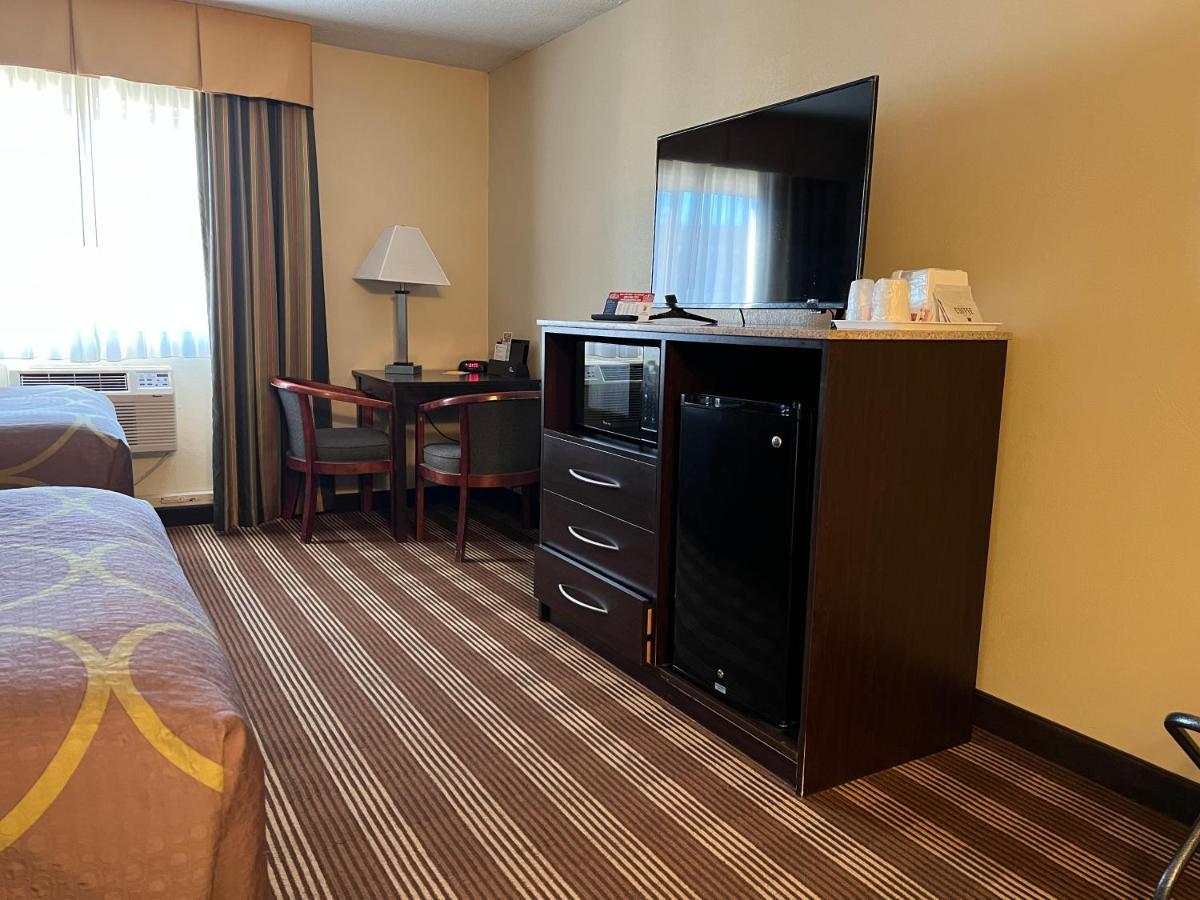 Super 8 By Wyndham